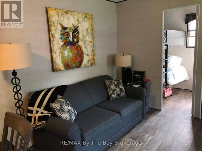 210 - 1082 Shamrock Marina Road — photo 11 of 21