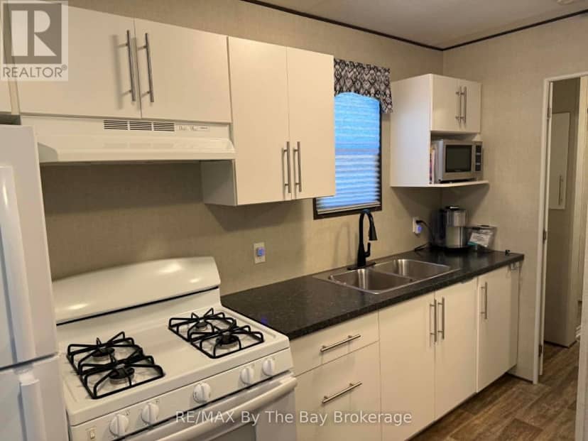 210 - 1082 Shamrock Marina Road, Gravenhurst, photo 8