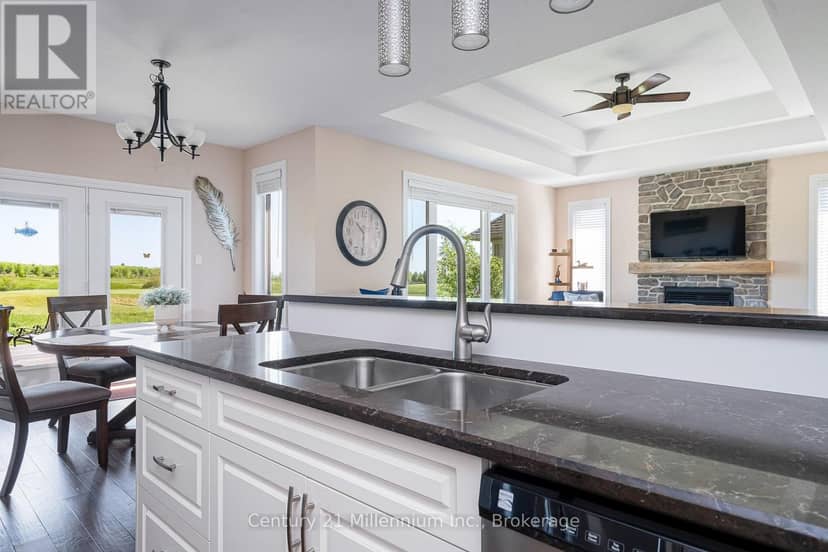 176 Cobble Beach Drive — photo 16 of 40