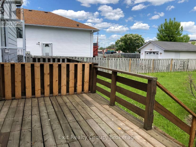 11 Flindall Street — photo 20 of 26