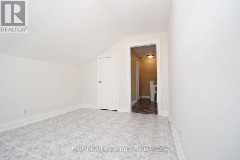 13 Flindall Street — photo 13 of 24