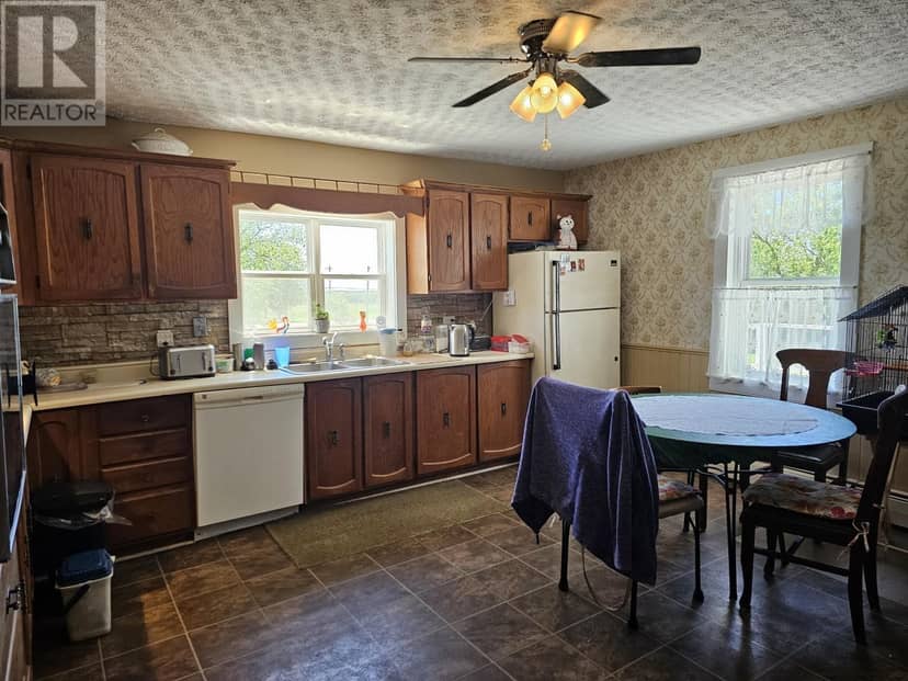 1174 Route 124 — photo 10 of 40