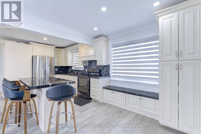 1747 Coram Crescent — photo 12 of 40