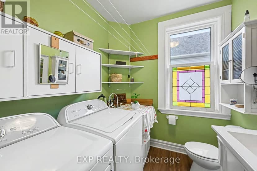 165 Ottawa Street — photo 23 of 27