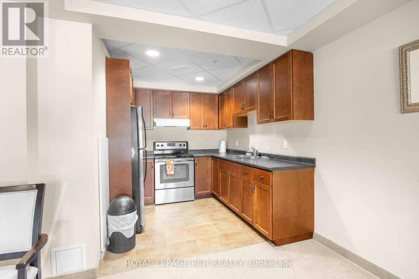 307 - 245 Scotland Street — photo 24 of 30