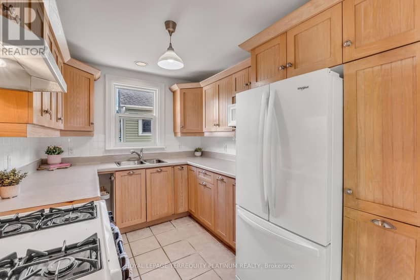 10 Locarno Avenue — photo 15 of 40