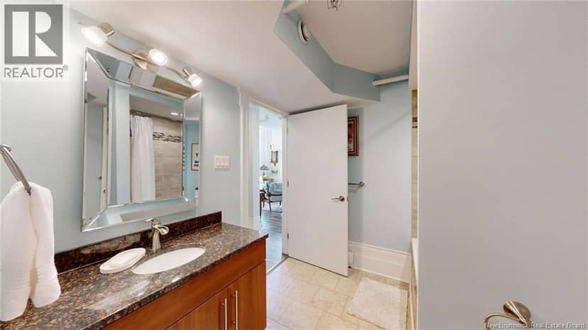 115 Prince William Street Unit# 201 — photo 19 of 40