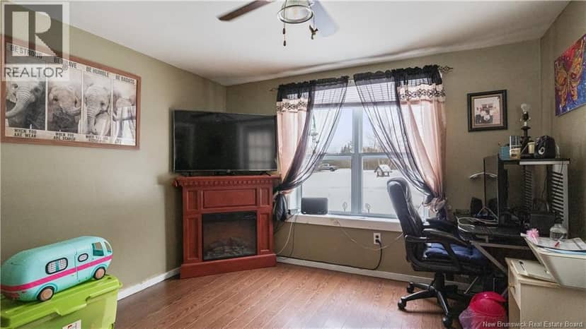 561 Gray Road — photo 9 of 27