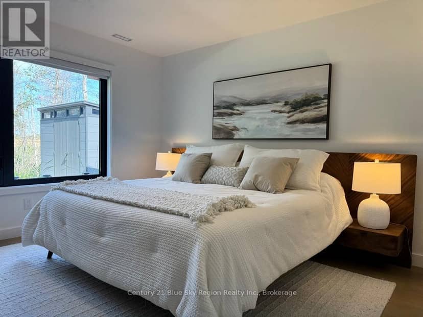 19 Katie Ann Crescent — photo 10 of 28