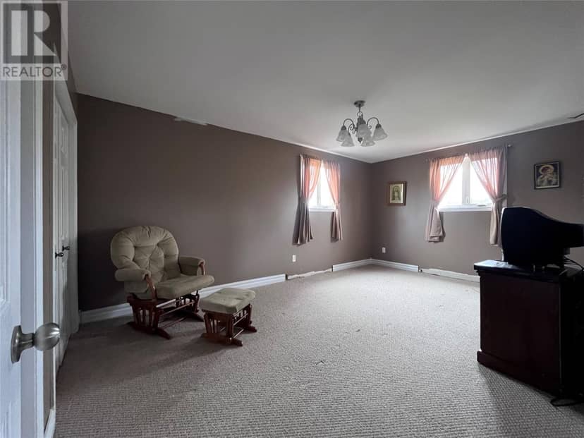 56 World Pond Road — photo 13 of 16