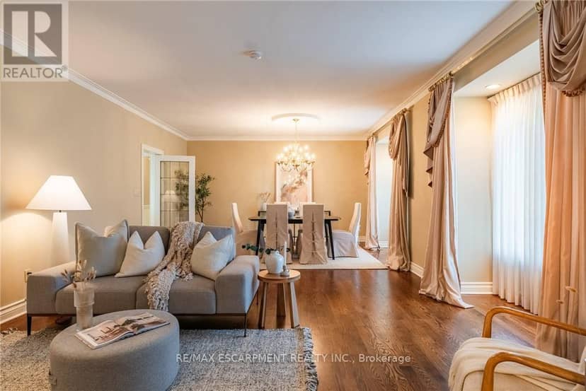 17 Lochside Drive — photo 32 of 40
