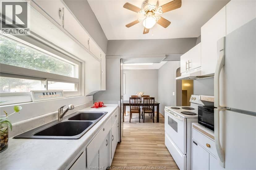 473 Indian Road — photo 11 of 38