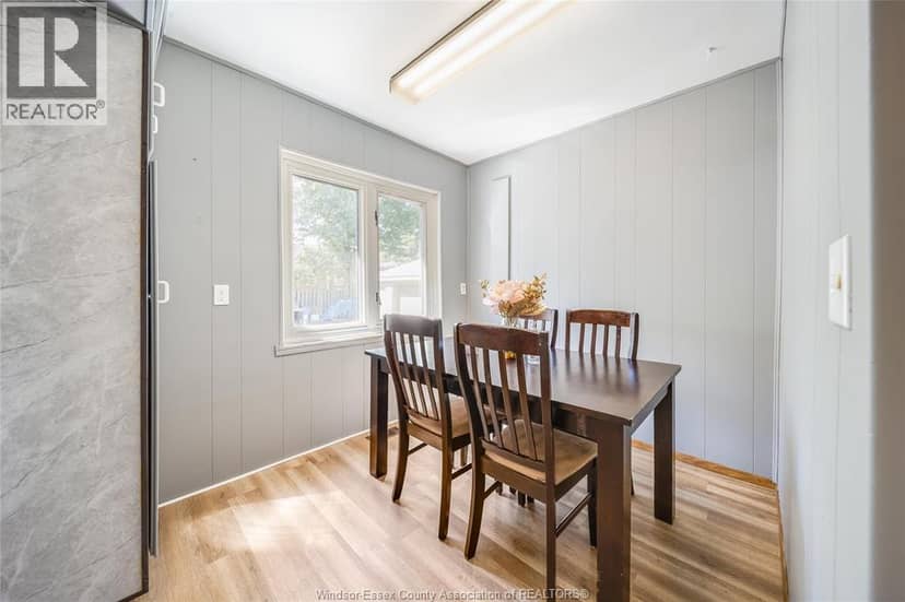 473 Indian Road — photo 8 of 38