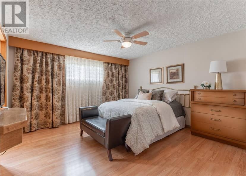 741 Dominion Drive — photo 22 of 40
