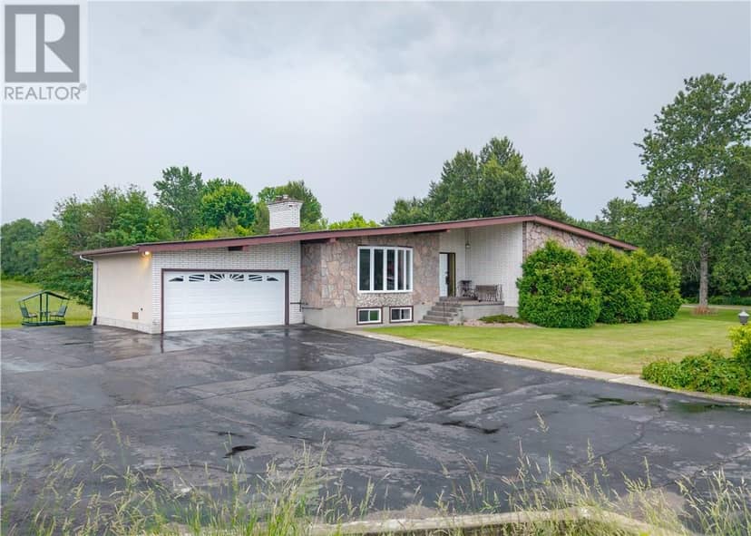 741 Dominion Drive, Hanmer, photo 4