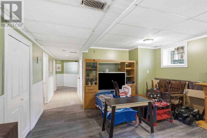 67 Wellington Road — photo 28 of 40