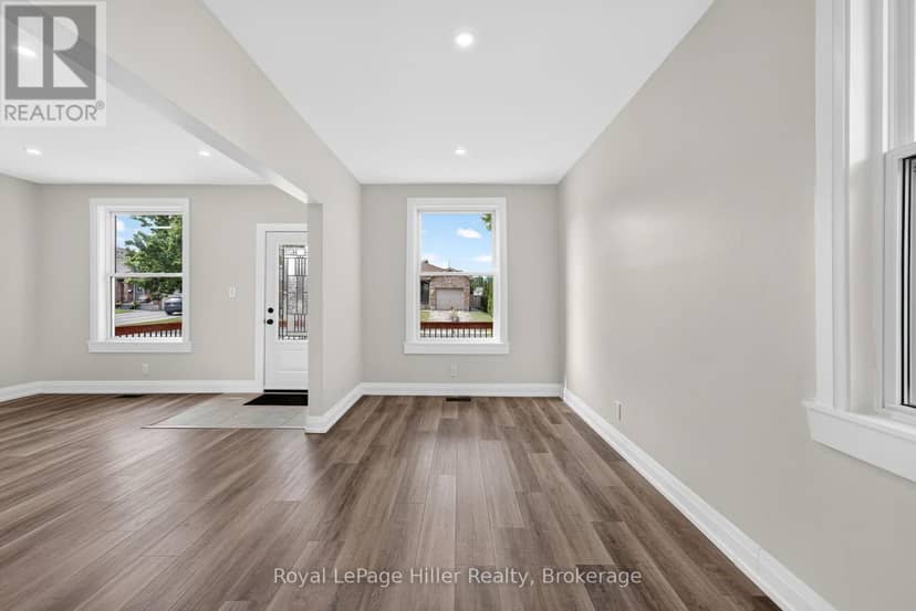 432 Albert Street — photo 12 of 40