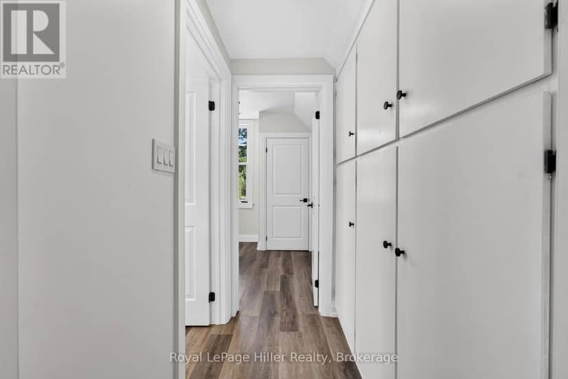 432 Albert Street — photo 23 of 40