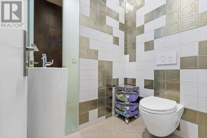 1516 Duncan Road — photo 14 of 40
