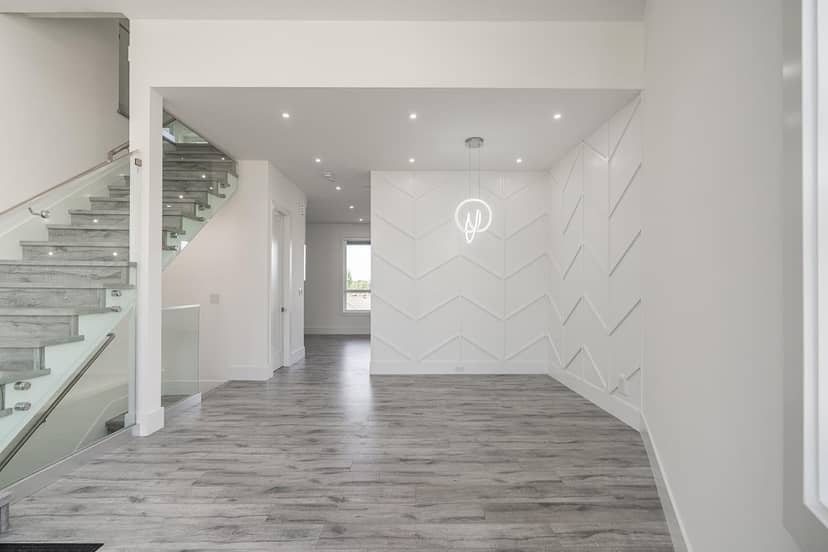 15051 63A AVENUE, Surrey, photo 2