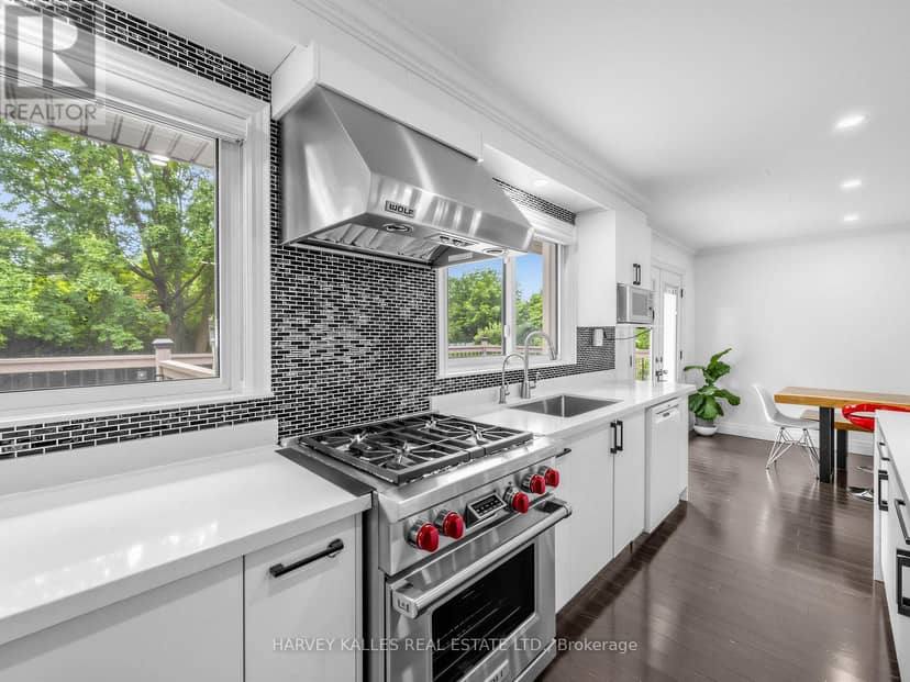1228 Pallatine Drive — photo 15 of 40