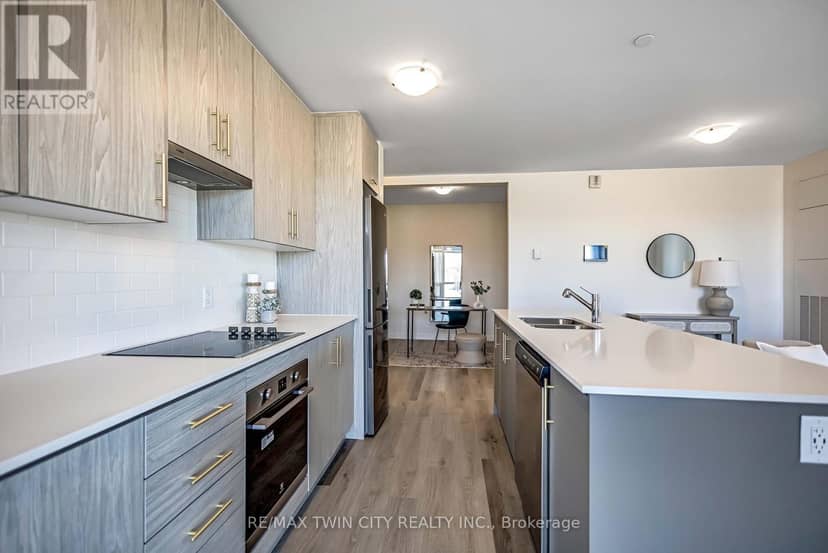 212 - 461 Green Road — photo 10 of 30