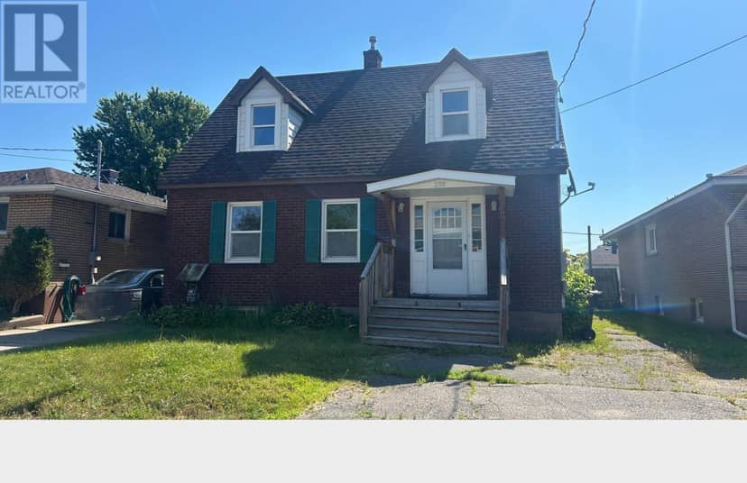 288 Patrick ST — photo 1 of 12