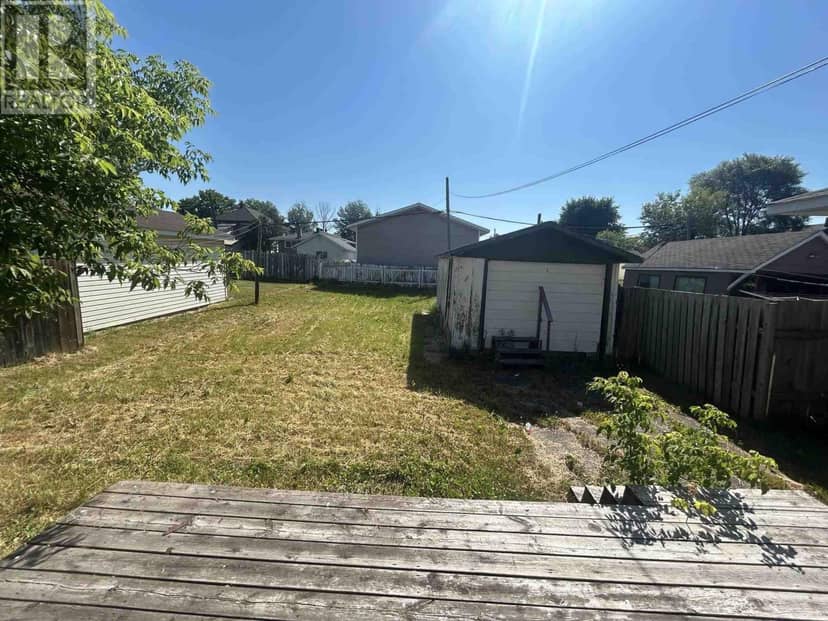 288 Patrick ST — photo 10 of 12