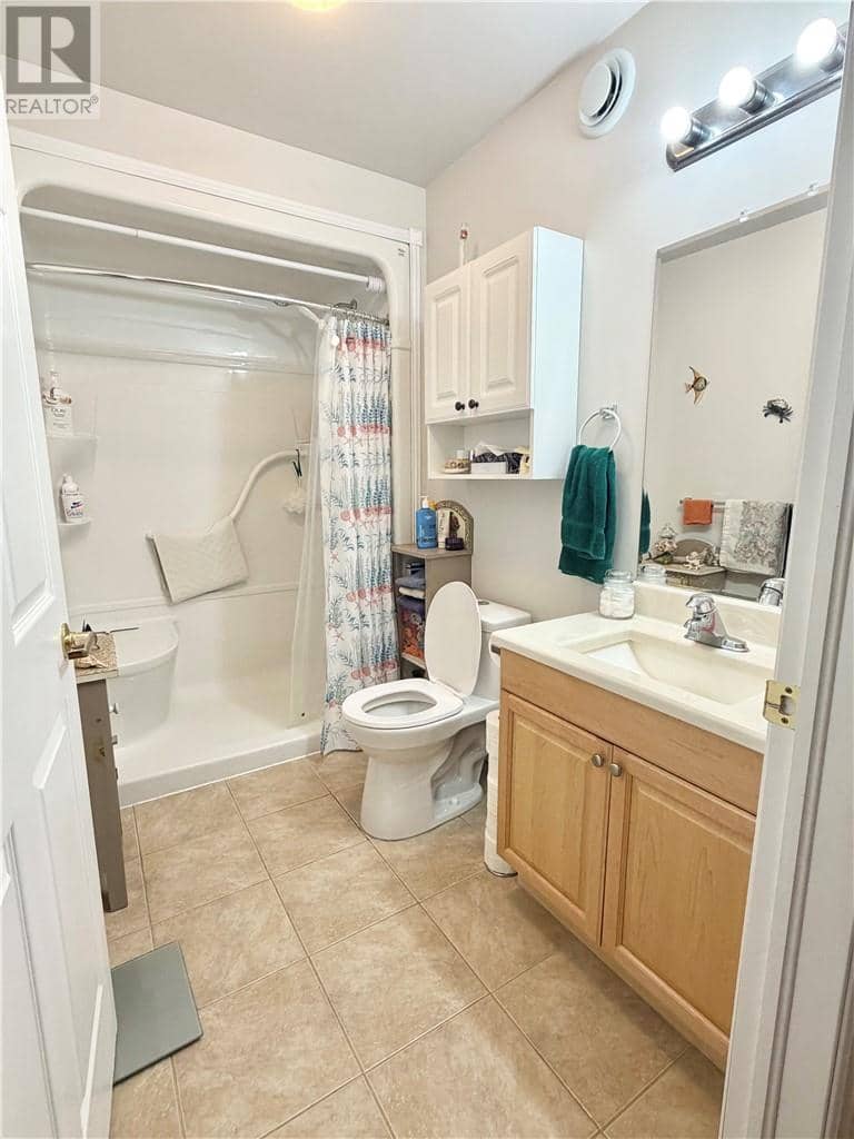 5A, 5B, 7 Margaret — photo 17 of 22