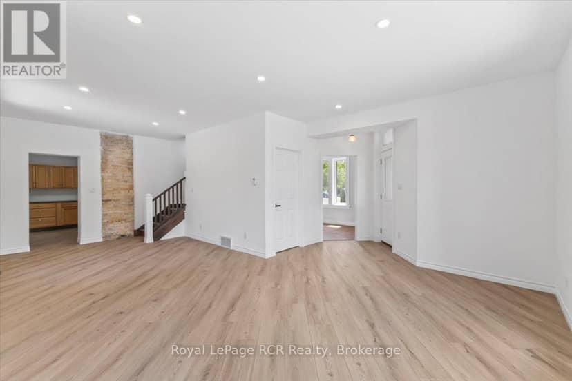503 10th Avenue — photo 18 of 39
