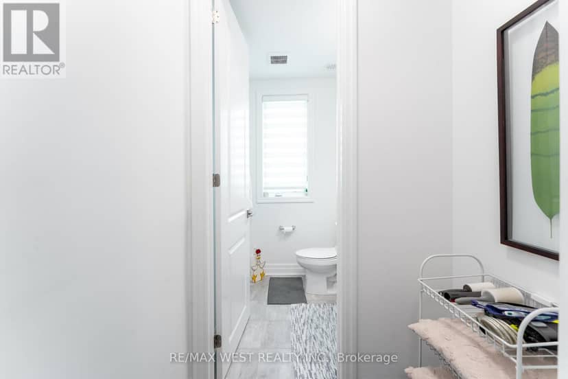 4124 Raybria Way — photo 12 of 35