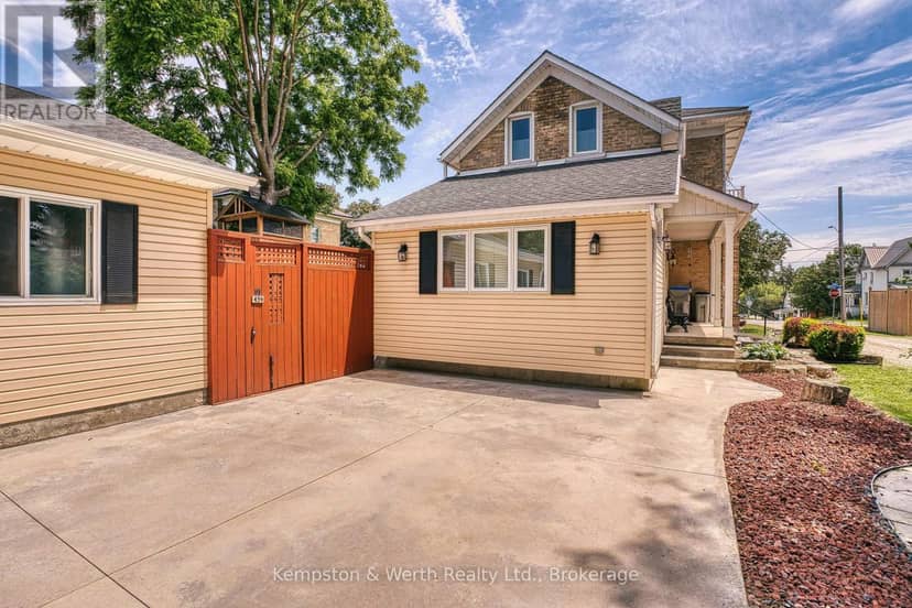 459 Wallace Avenue N — photo 13 of 40