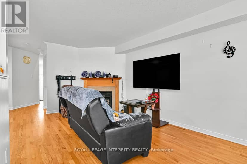 161 Romina Street — photo 11 of 23