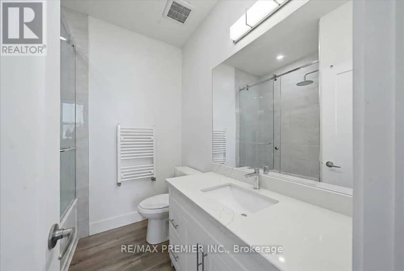 184 King Street E — photo 13 of 30