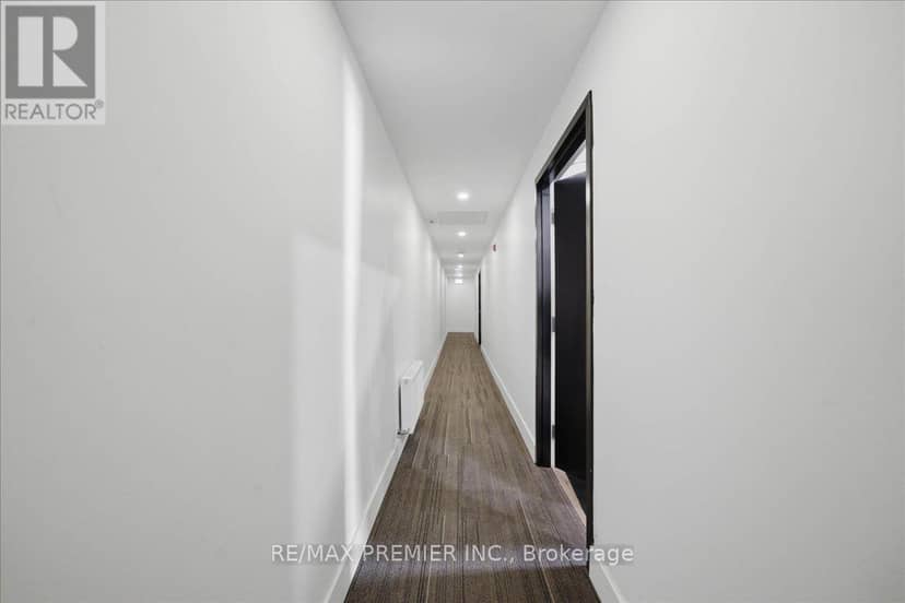 184 King Street E — photo 16 of 30