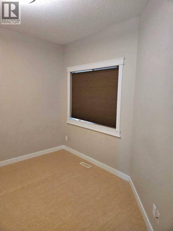 601 3 Street — photo 10 of 40