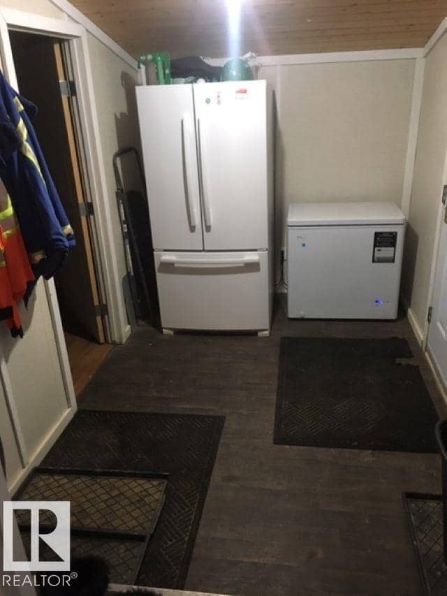 174 Pine LN — photo 16 of 25