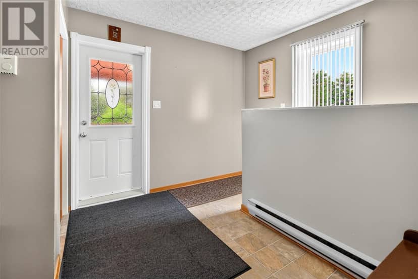 603 Main Road — photo 16 of 29
