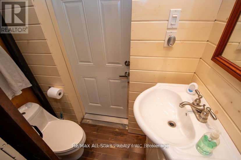 1463 Highway 7A — photo 18 of 40