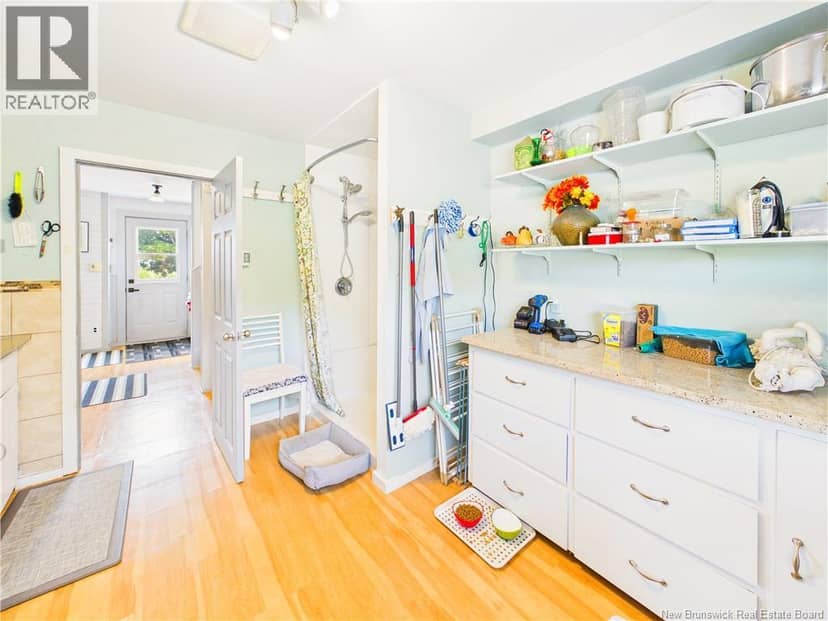 252 Ammon Road — photo 9 of 40