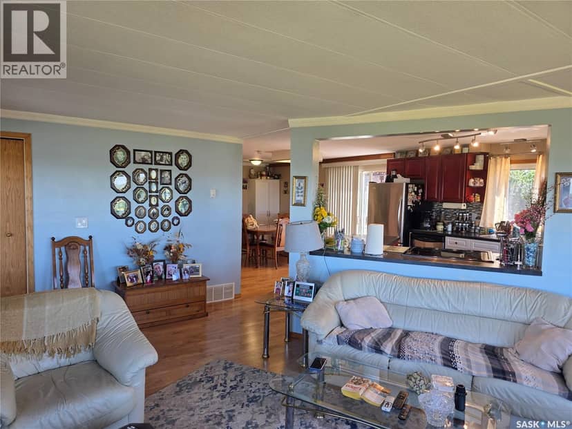 15 James BAY, Last Mountain Lake, photo 8