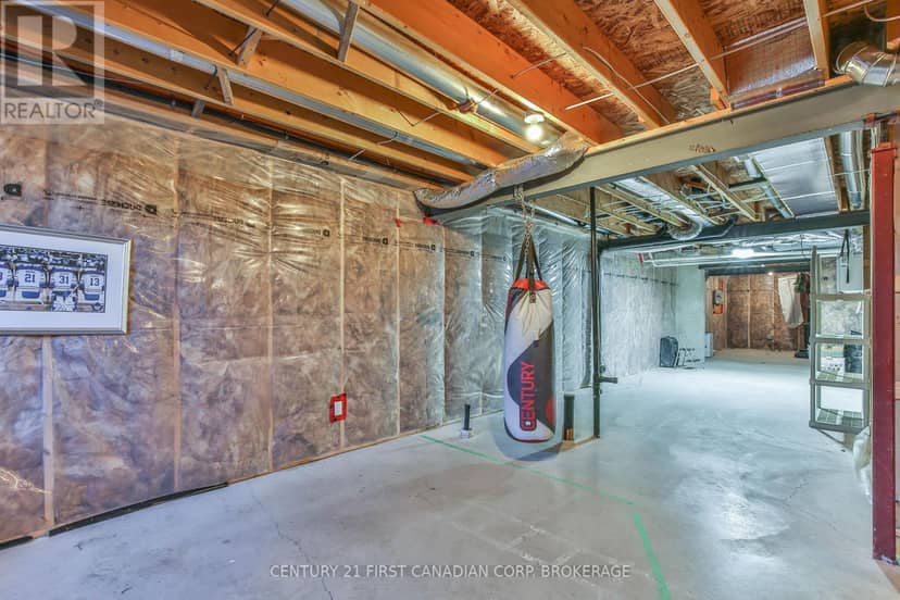 283 Boyd Boulevard — photo 27 of 38