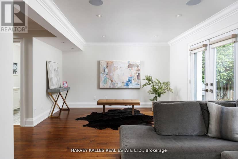 38 Westmount Park Road — photo 20 of 40