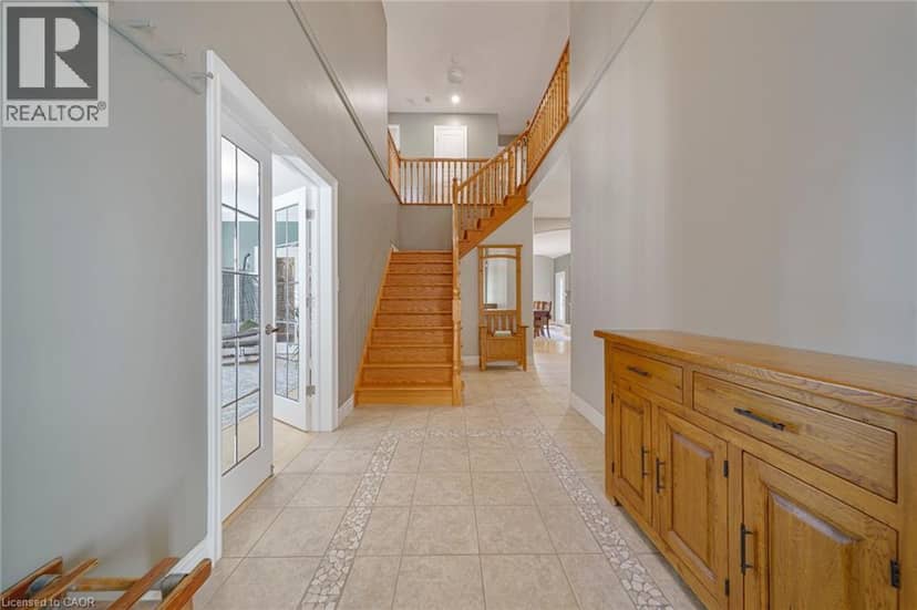 112 DIRKSEN Court, Kitchener, photo 4