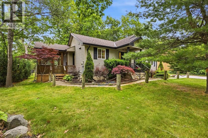 10158 Victoria Street — photo 2 of 40