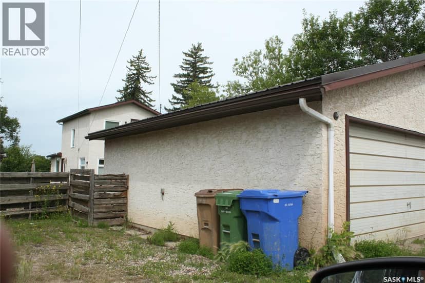 1821 Connaught STREET — photo 23 of 23