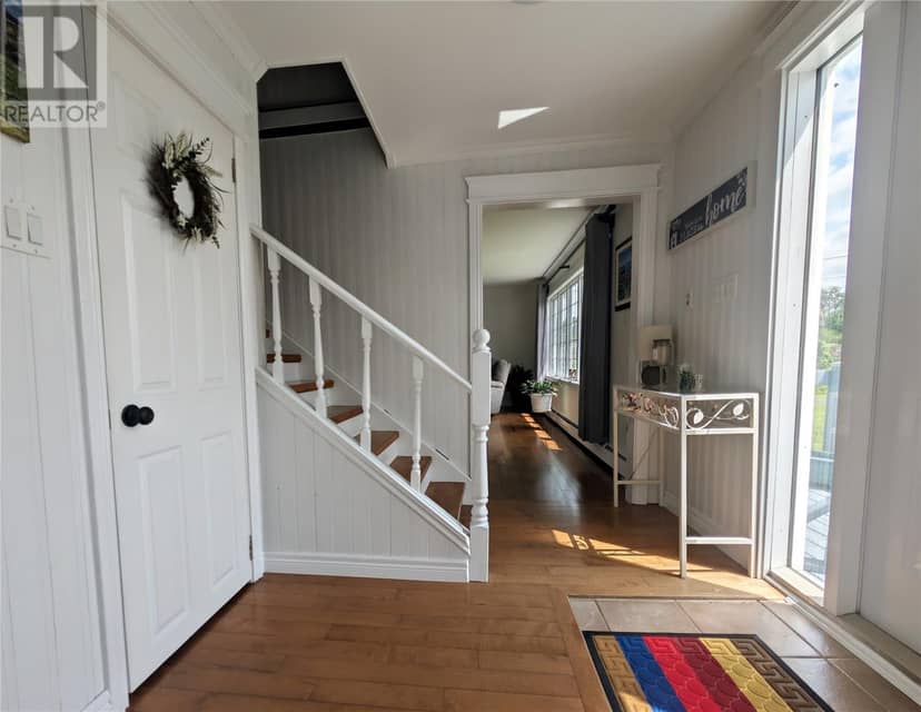 103 Main Street N, Glovertown, photo 2