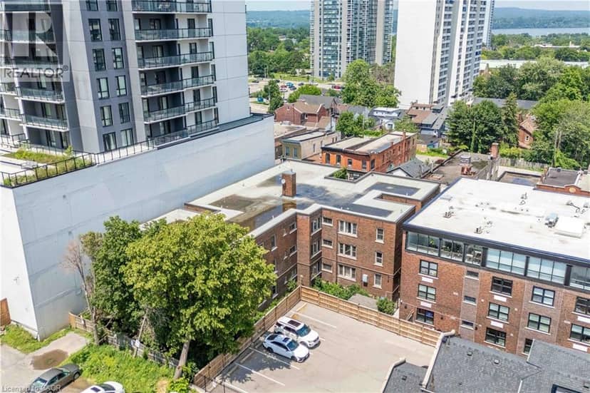 285 KING Street W Unit# 4 — photo 36 of 36