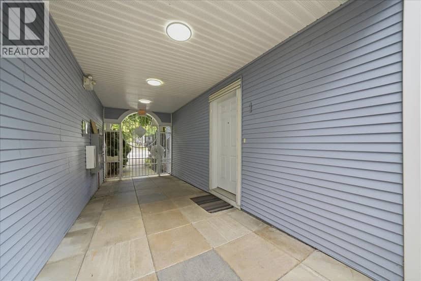 1 7128 17TH AVENUE, Burnaby, photo 5