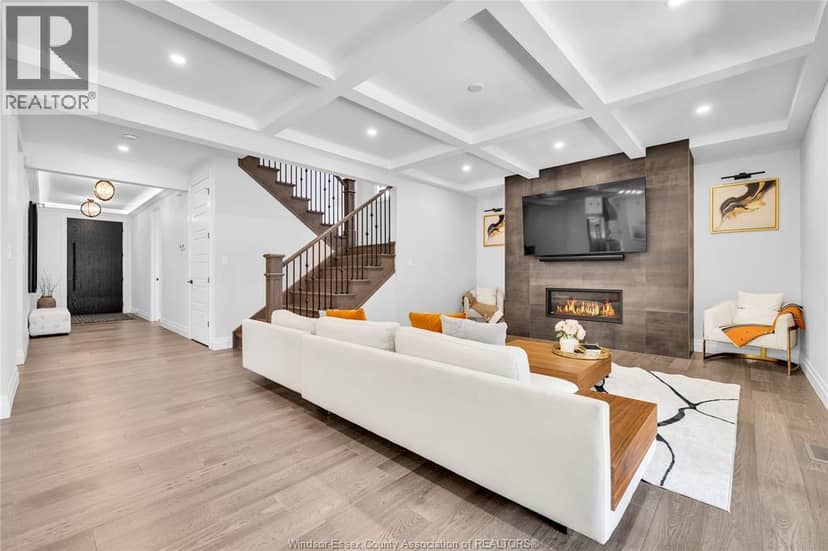 256 Xavier Circle — photo 4 of 12